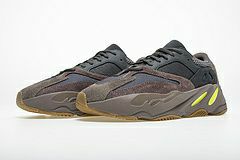 Picture of Yeezy 700 _SKUfc4220890fc